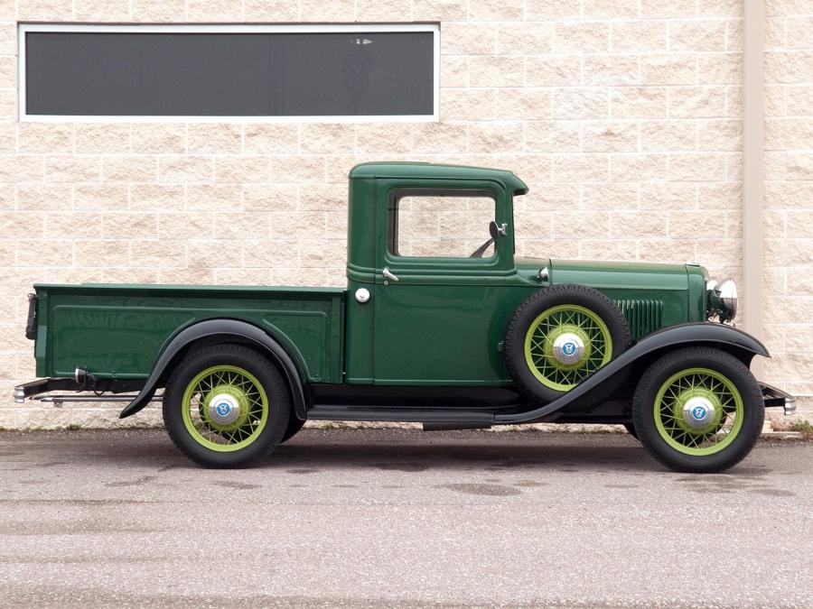  Ford V8 Closed Cab Pickup 1932 года  (фото 2 из 4)